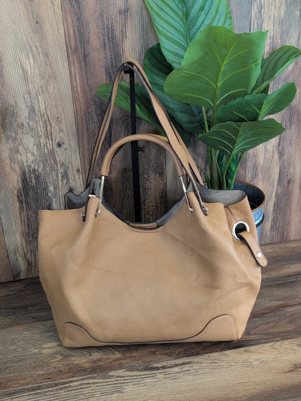 Sondra Roberts Squared Tan Faux Leather Slouchy Tote Bag Satchel         M496